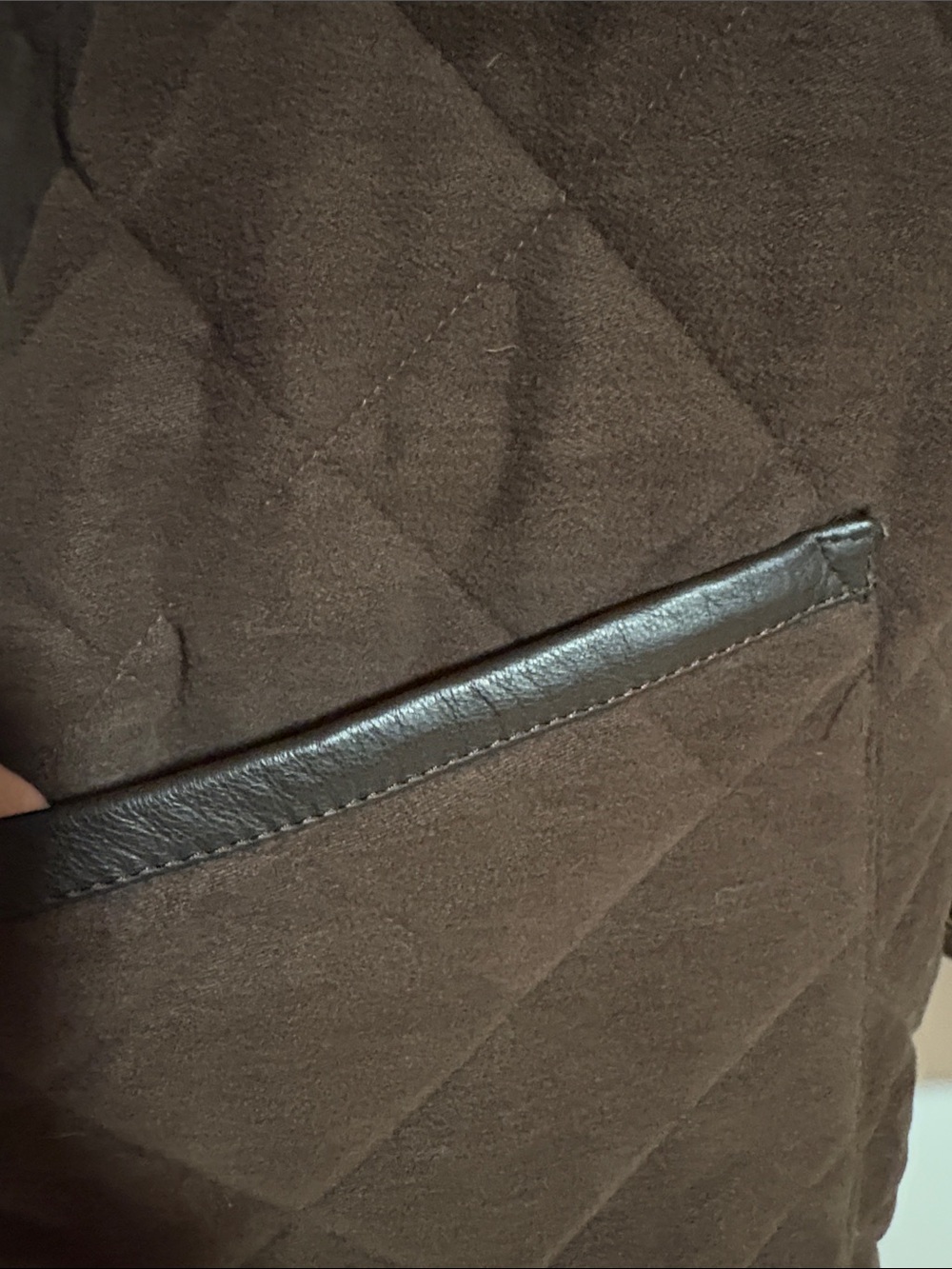 Barbour Quilted Dark Brown Jacket with Corduroy Collar - Picture 4 of 6